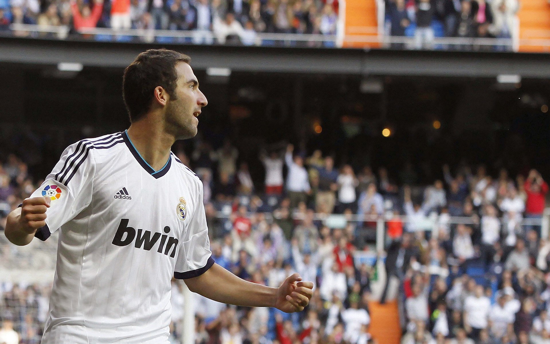 全明星赛最新形势:达拉斯独行侠高居榜首,费内巴切强势追赶,冠军归属成迷